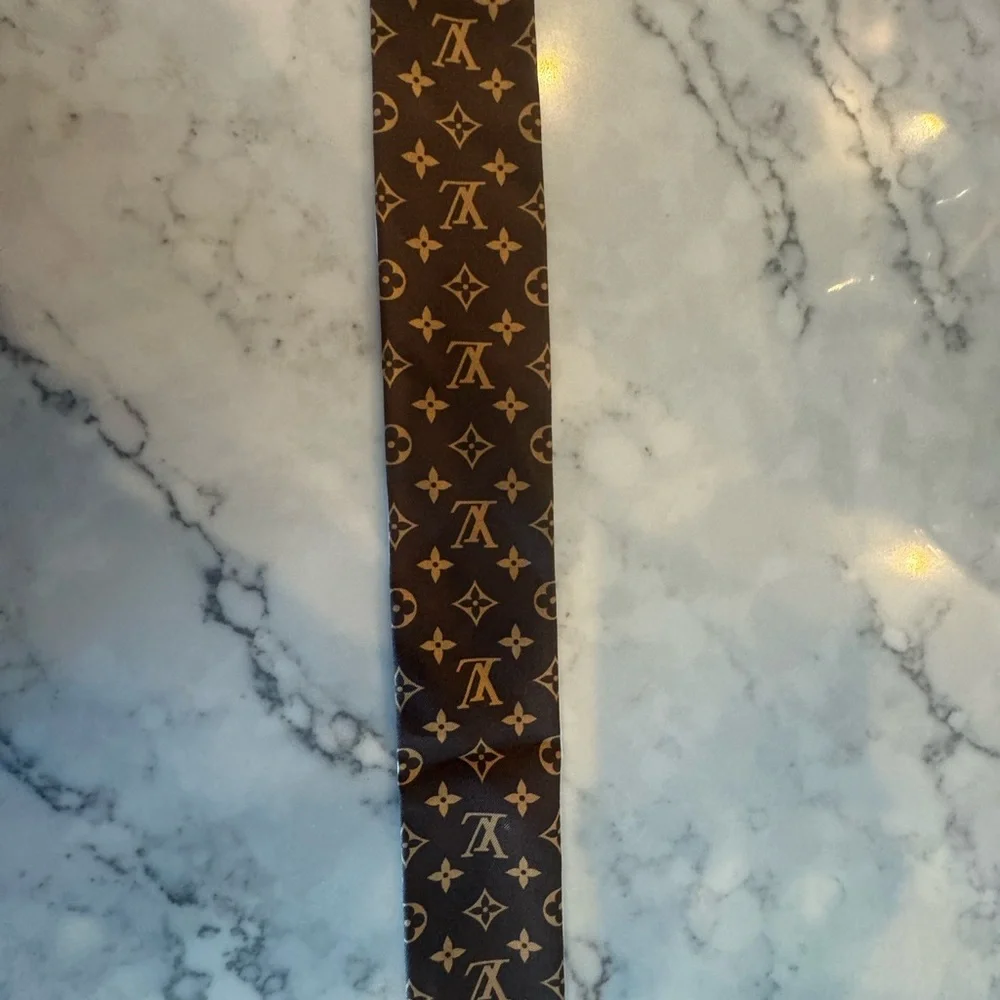 Louis Vuitton comes dust